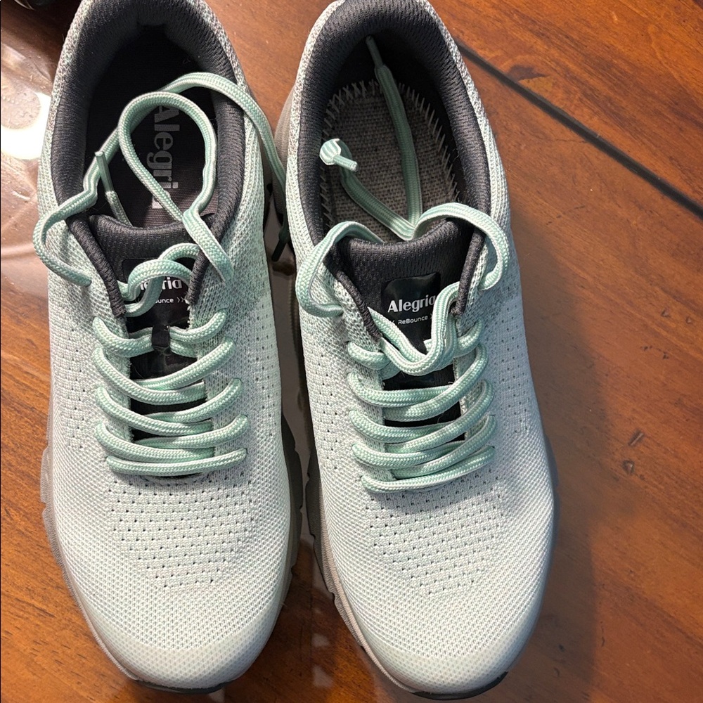 Alegria Light Green Rev-l Bio-Mint Shoes
